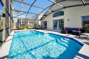 Lake Berkley Home: Pool, Lakefront & near Disney